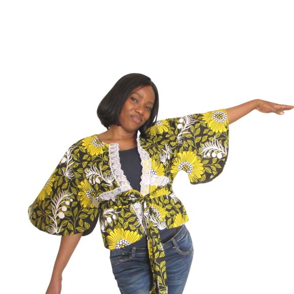 Yellow & black short sleeve jacket - Picture 1 of 3